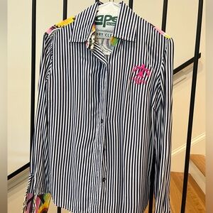 Thunderbird Brand small black pinstripe with flower fabric in collar/cuffs!